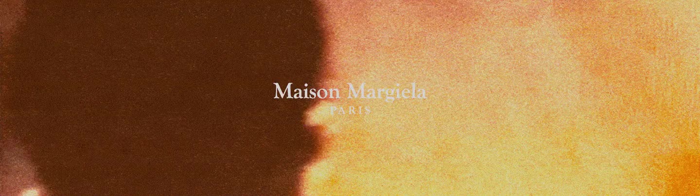 Maison Margiela - Beach Walk - image 10